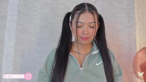 Snapshot of alexa_millers_ chatting on February 28, 2026, 4:35 am Alexa Millers online show from February 28, 2026, 4:35 am