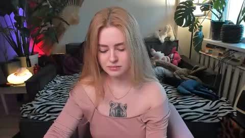 Snapshot of alexa_pirs chatting on March 22, 2026, 2:09 pm alexa_pirs online show from March 22, 2026, 2:09 pm