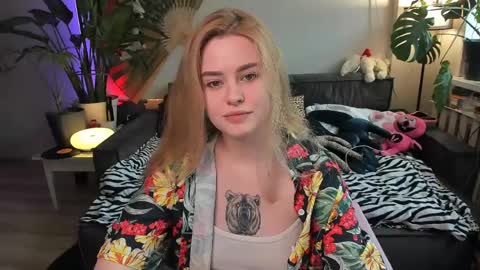 Snapshot of alexa_pirs chatting on March 26, 2026, 12:44 pm alexa_pirs online show from March 26, 2026, 12:44 pm