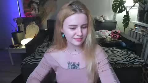 Snapshot of alexa_pirs chatting on April 15, 2026, 5:42 pm alexa_pirs online show from April 15, 2026, 5:42 pm