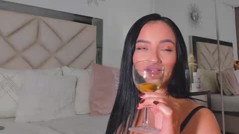 alexa_tobar online show from December 29, 2024, 6:35 am