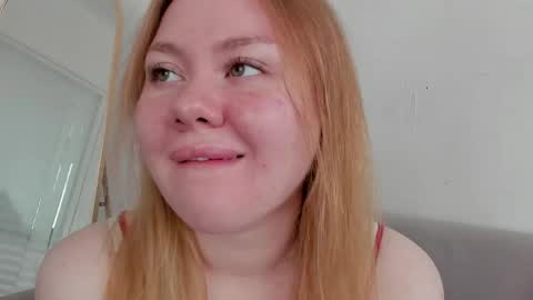 alexaabee online show from May 27, 2026, 8:11 am