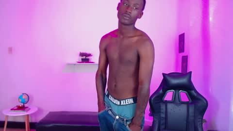 Alexandro online show from May 14, 2026, 1:18 pm