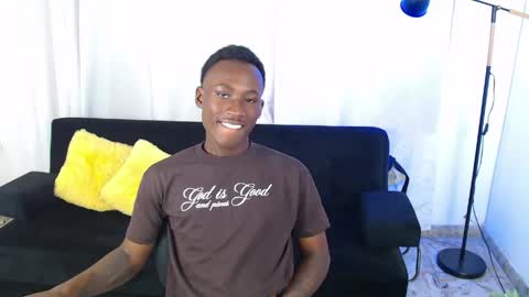 Alexandro online show from May 23, 2026, 1:37 pm