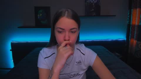 angel online show from January 28, 2025, 3:15 am