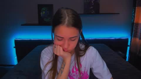 angel online show from February 20, 2025, 6:17 am