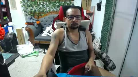 Snapshot of alexamdergal chatting on January 14, 2025, 3:26 pm Alexamdergal online show from January 14, 2025, 3:26 pm