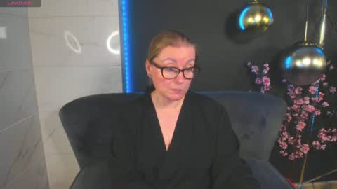 Snapshot of alexandra_kind chatting on January 13, 2025, 4:50 am Alexandra online show from January 13, 2025, 4:50 am