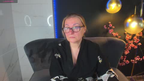 Snapshot of alexandra_kind chatting on January 22, 2025, 1:42 pm Alexandra online show from January 22, 2025, 1:42 pm