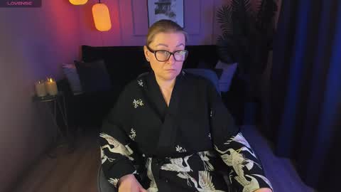 Snapshot of alexandra_kind chatting on February 15, 2025, 11:58 pm Alexandra online show from February 15, 2025, 11:58 pm