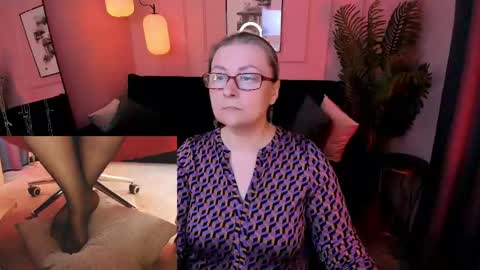 Snapshot of alexandra_kind chatting on April 29, 2026, 9:10 pm Alexandra online show from April 29, 2026, 9:10 pm