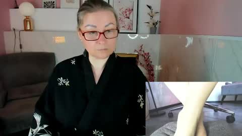 Snapshot of alexandra_kind chatting on May 19, 2026, 2:34 pm Alexandra online show from May 19, 2026, 2:34 pm