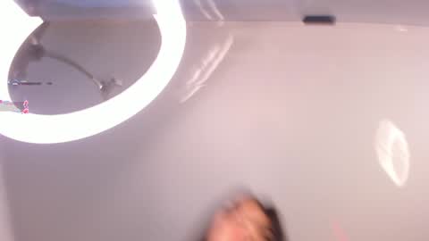 Alexandra Rodriguez online show from January 12, 2025, 3:25 pm