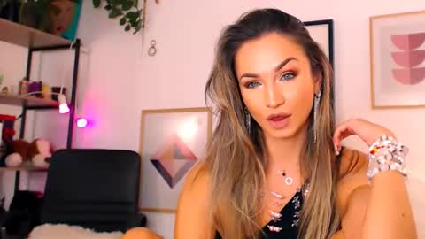 Snapshot of alexandrawooow chatting on October 31, 2025, 6:31 pm alexandrawooow online show from October 31, 2025, 6:31 pm