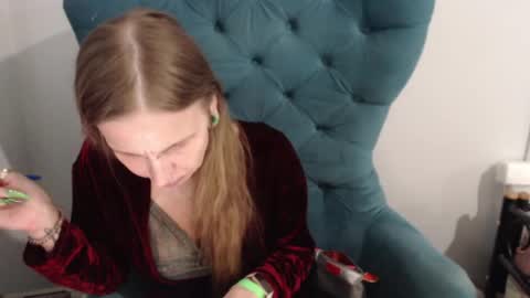 Alexandra online show from May 31, 2026, 3:41 pm