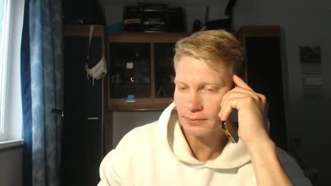 SportStranger online show from October 6, 2025, 7:06 am