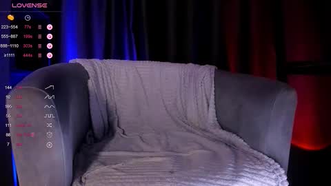 Snapshot of alexanotitle chatting on October 21, 2025, 9:26 pm Alexa online show from October 21, 2025, 9:26 pm