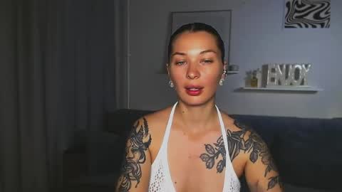 Snapshot of alexasven chatting on July 10, 2026, 10:01 pm Alex DONT FORGET GIVE ME THUMBS UP online show from July 10, 2026, 10:01 pm