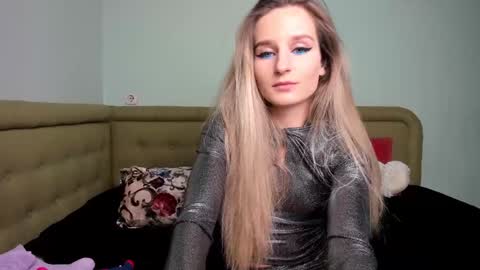 Snapshot of alexasweetblonde chatting on January 5, 2025, 12:52 am Alexa online show from January 5, 2025, 12:52 am