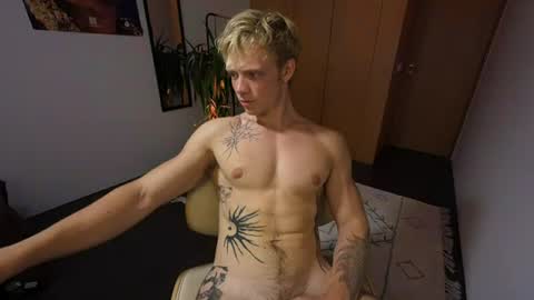 Snapshot of alexbarczukxxx chatting on June 18, 2026, 11:20 pm Alex Barczuk online show from June 18, 2026, 11:20 pm