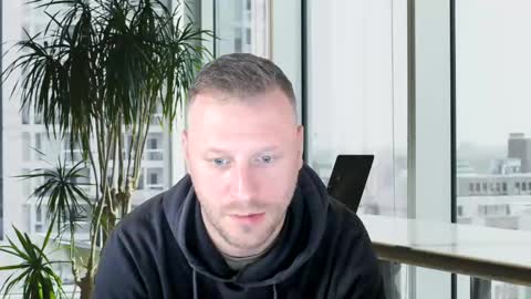 Snapshot of alexboy2022 chatting on January 25, 2025, 1:19 pm onlyfans..alexyno2022 online show from January 25, 2025, 1:19 pm