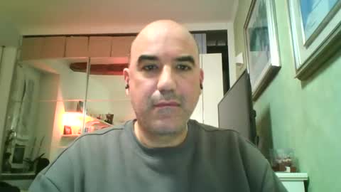 Snapshot of alexct77 chatting on December 12, 2024, 6:31 pm alexct77 online show from December 12, 2024, 6:31 pm