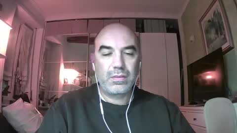 Snapshot of alexct77 chatting on December 16, 2024, 4:13 am alexct77 online show from December 16, 2024, 4:13 am