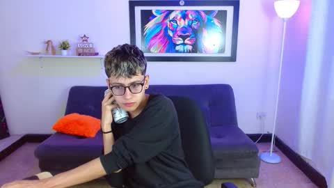 alex online show from March 28, 2026, 1:33 pm