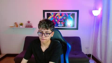 Snapshot of alexcum_18 chatting on May 23, 2026, 1:59 pm alex online show from May 23, 2026, 1:59 pm
