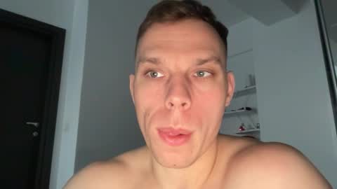 alexfit96 online show from January 19, 2026, 2:43 pm