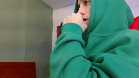 alexgiraldo__ online show from June 6, 2026, 12:43 pm