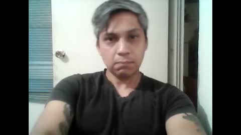 Snapshot of alexgrey82 chatting on May 14, 2026, 5:14 am alexgrey82 online show from May 14, 2026, 5:14 am