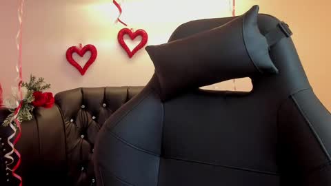 Snapshot of alexiacooperr chatting on February 12, 2025, 9:20 am Alexiaa Online 1430 to 2100 GMT-5 online show from February 12, 2025, 9:20 am