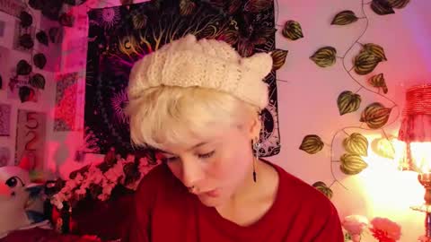 Snapshot of alexiafisher_ chatting on February 1, 2025, 12:58 pm Alex online show from February 1, 2025, 12:58 pm