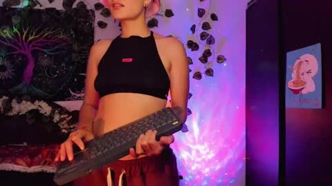 Snapshot of alexiafisher_ chatting on February 8, 2025, 9:04 pm Alex online show from February 8, 2025, 9:04 pm