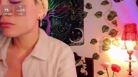 Snapshot of alexiafisher_ chatting on February 15, 2025, 11:06 am Alex online show from February 15, 2025, 11:06 am