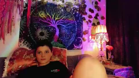 Snapshot of alexiafisher_ chatting on October 21, 2025, 3:35 pm Alex online show from October 21, 2025, 3:35 pm