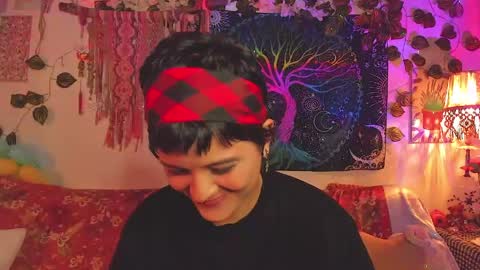 Snapshot of alexiafisher_ chatting on May 27, 2026, 1:57 am Alex online show from May 27, 2026, 1:57 am