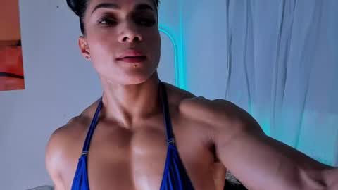 Snapshot of alexiafit chatting on July 19, 2026, 9:40 pm alexiafit online show from July 19, 2026, 9:40 pm