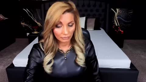 Alexia online show from April 15, 2026, 9:16 am