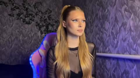 Alexia online show from June 11, 2026, 6:17 pm