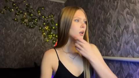 Alexia online show from June 13, 2026, 12:14 pm
