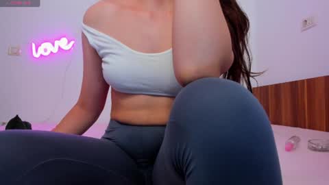Snapshot of alexialuxe chatting on August 2, 2026, 8:07 pm alexialuxe online show from August 2, 2026, 8:07 pm