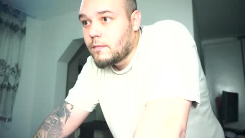 Snapshot of alexirr chatting on February 8, 2025, 9:36 pm Alex online show from February 8, 2025, 9:36 pm