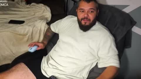 Snapshot of alexirr chatting on November 23, 2025, 6:52 pm Alex online show from November 23, 2025, 6:52 pm