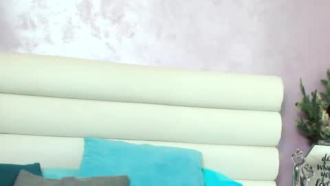 Snapshot of alexis_smit chatting on May 27, 2026, 4:09 am Alexis online show from May 27, 2026, 4:09 am