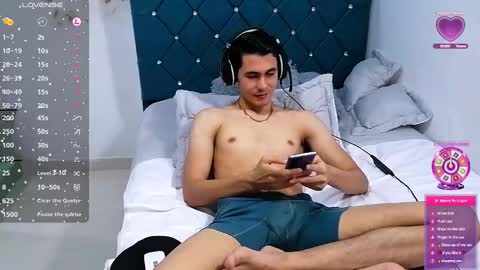 Alexis online show from March 11, 2025, 6:53 am