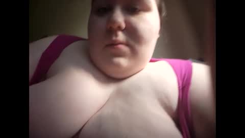 Snapshot of alexisr16 chatting on February 24, 2025, 9:09 pm Alexis online show from February 24, 2025, 9:09 pm