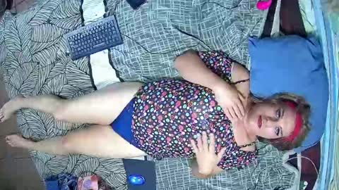 alexiss699 online show from July 27, 2026, 3:35 am