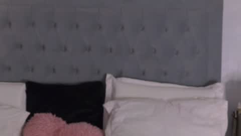 Snapshot of alexiswhiteee chatting on July 1, 2026, 6:48 am Alexis online show from July 1, 2026, 6:48 am